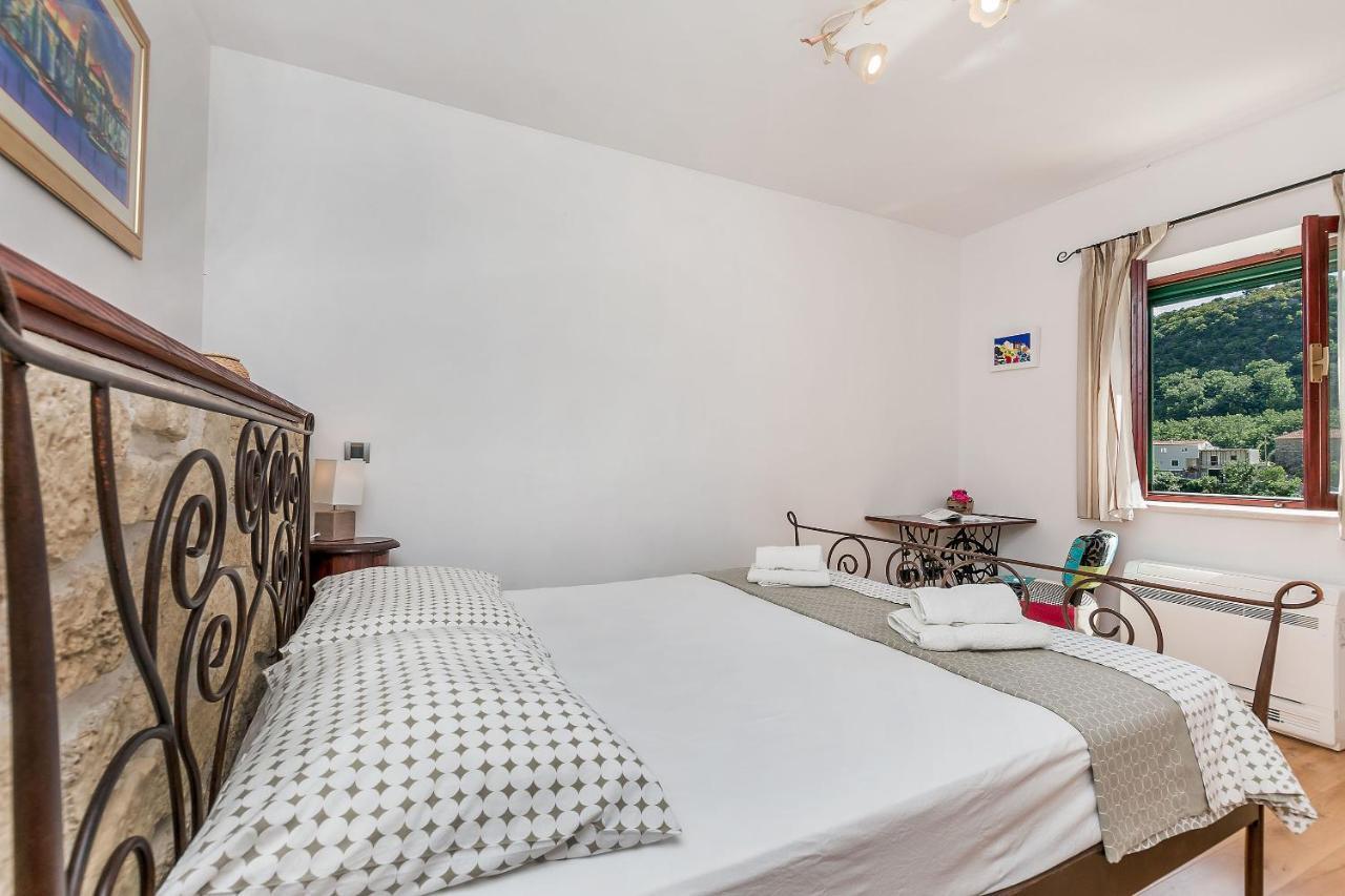 Villa Holiday Home Zvecanje Esterno foto